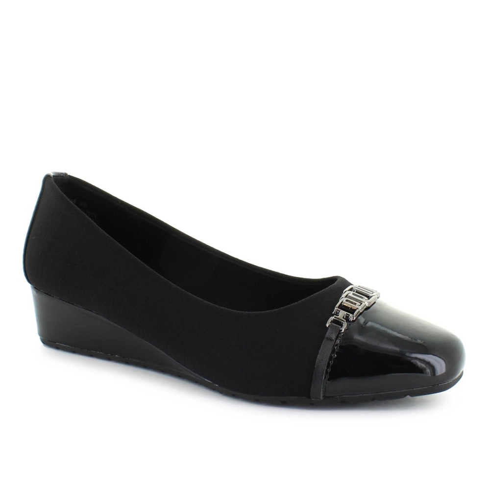 Carolyn Tucker Collection Iris Black Glossy Wedgy Slip On Shoes